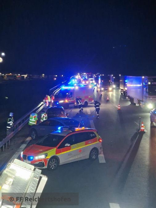 Einsatzfoto Verkehrsunfall mehrere ...