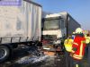 Unfall mit Straßenfahrzeugen, Verkehrshindernis
