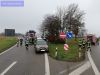 Unfall mit Straßenfahrzeugen, Verkehrshindernis