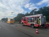 Unfall mit Straßenfahrzeugen, Verkehrshindernis
