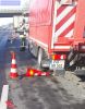Unfall mit Straßenfahrzeugen, Verkehrshindernis