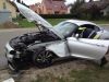 Unfall mit Straßenfahrzeugen, Verkehrshindernis